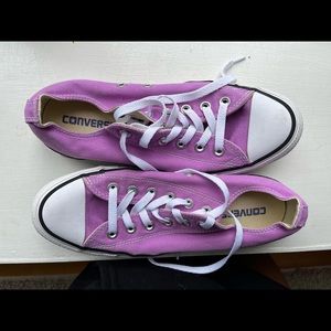 Womens low top converse